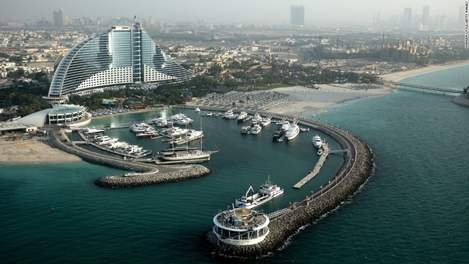 IMG Worlds of Adventure và Dubai Parks & Resorts được xây dựng ngay tại trung tâm thành phố Dubai (UAE). IMG Worlds of Adventure và Dubai Parks & Resorts được xây dựng ngay tại trung tâm thành phố Dubai (UAE).